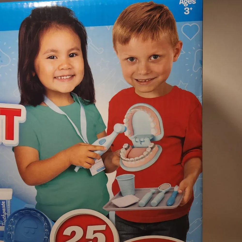 NEW Melissa & Doug Dentist Dental Pretend Play Teeth Set 25-piece